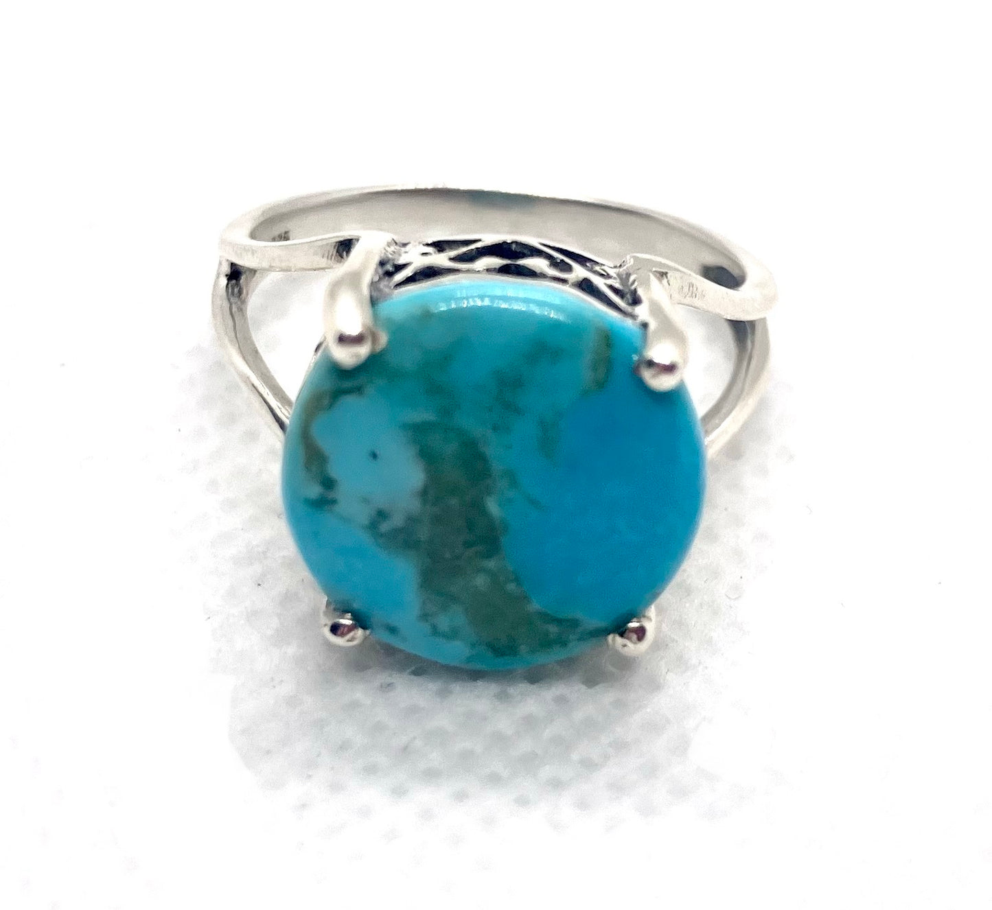 Natural Baby Blue Mohave Turquoise Sterling silver ring!