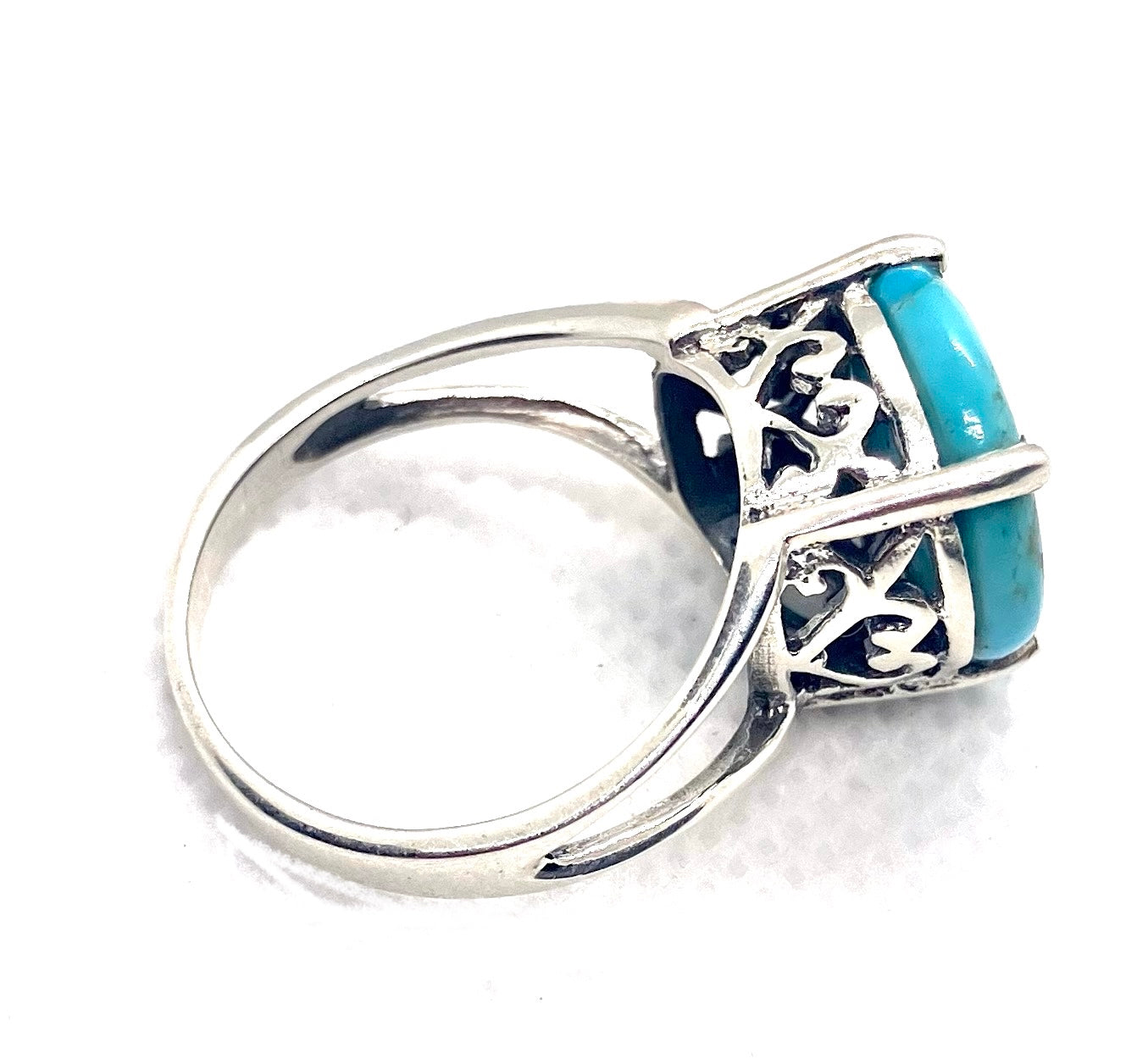 Natural Baby Blue Mohave Turquoise Sterling silver ring!