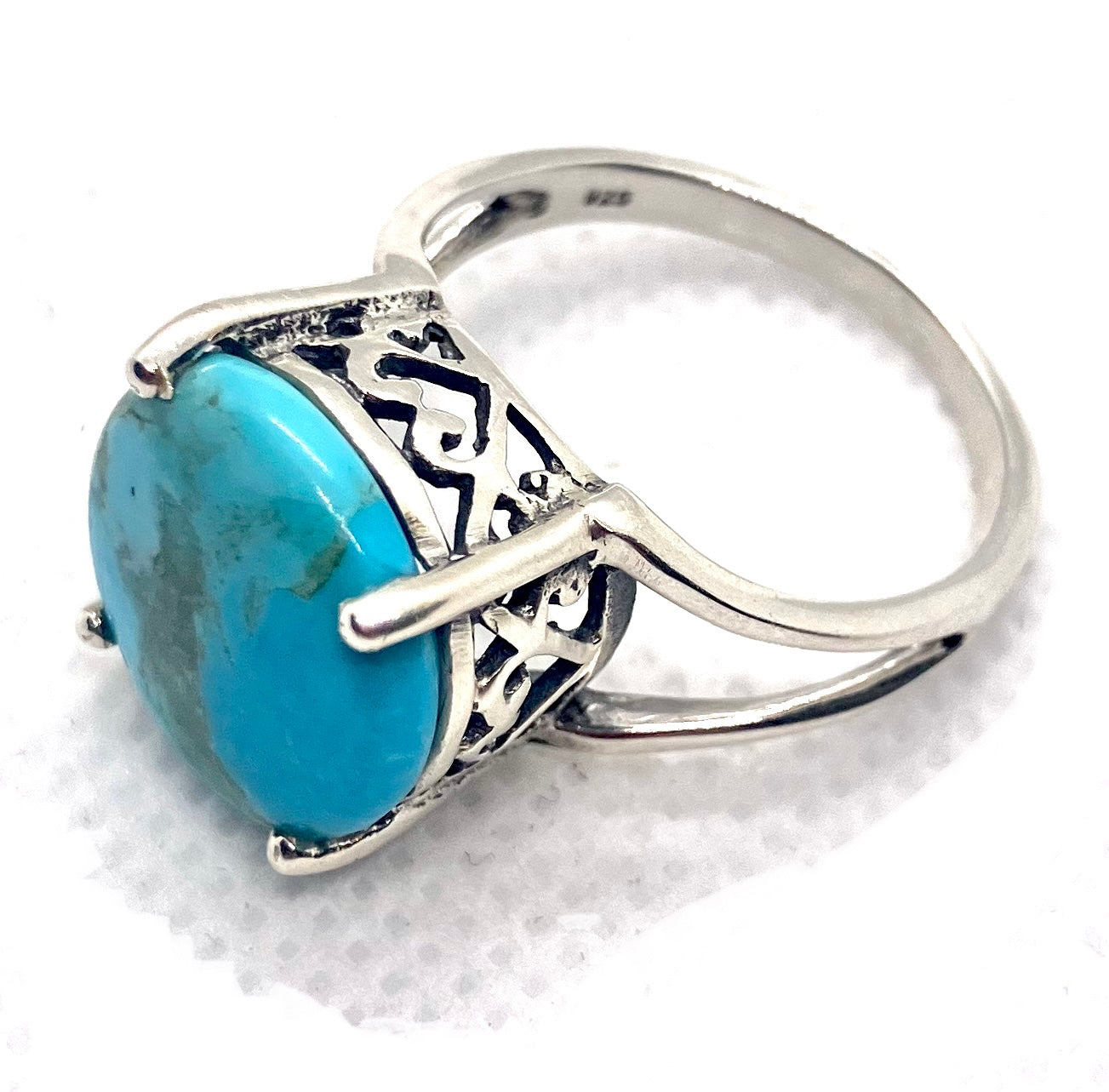 Natural Baby Blue Mohave Turquoise Sterling silver ring!