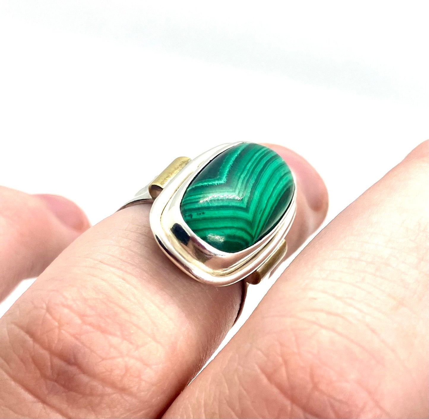 Vintage Natural Forest Green Malachite Sterling silver ring!!